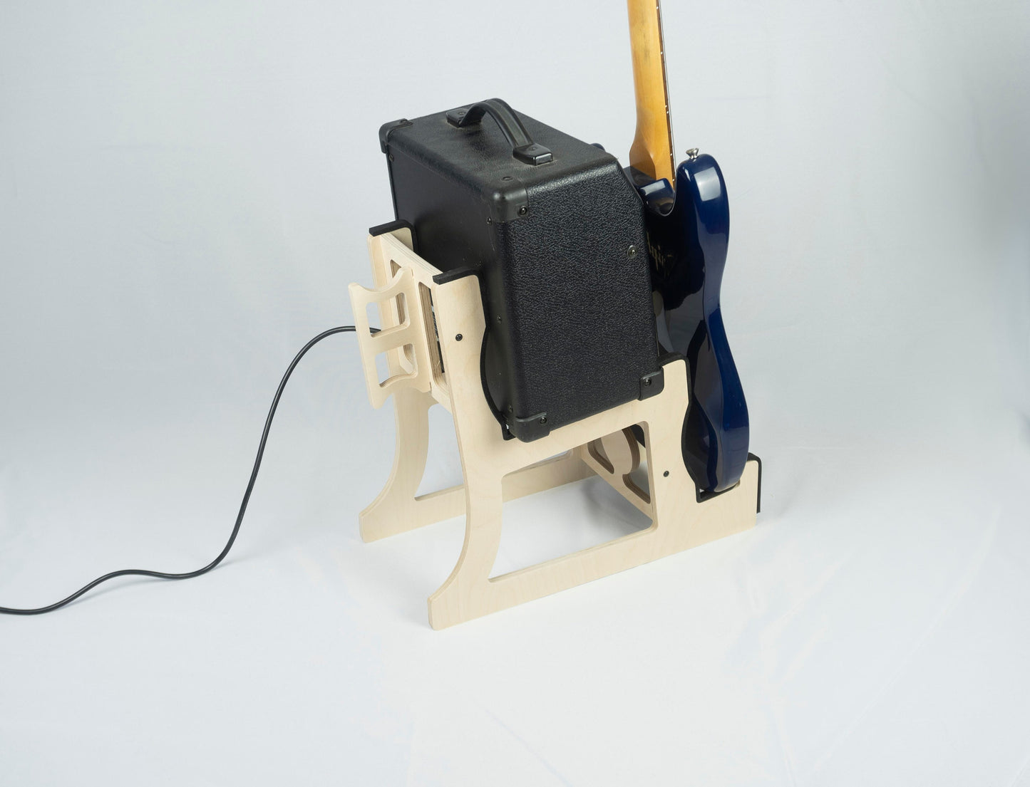Handmade Guitar Amplifier & Guitar Stand – Compact All-in-One Design